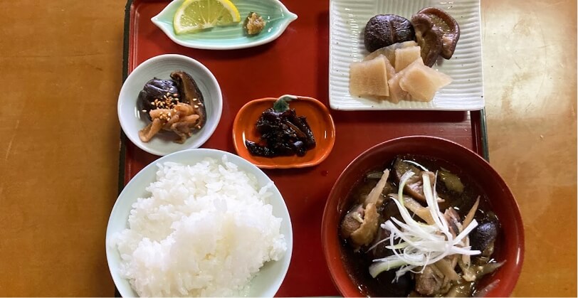 牟禮鶴酒造の朝食